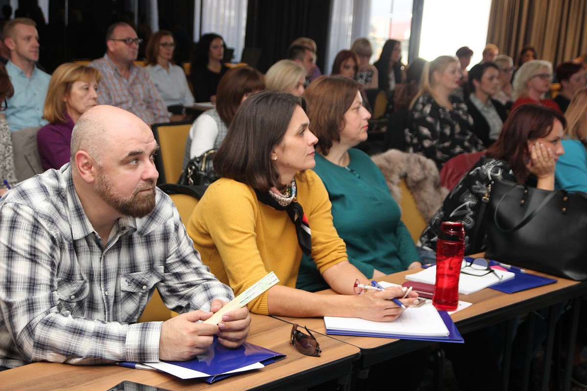 Učesnici obuke za osoblje centara za mentalno zdravlje i predstavnike timova porodične /obiteljske medicine održane prošle godine u Sarajevu.